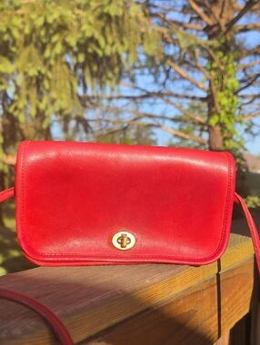 80'S NYC VINTAGE COACH DINKY BAG 9375